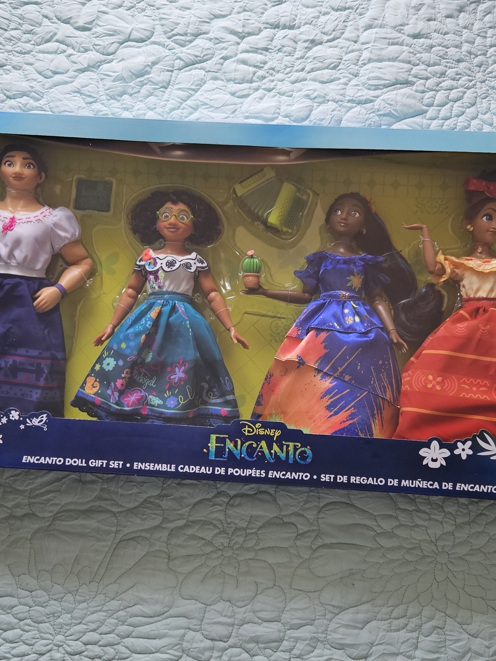 Encanto Doll Gift Set